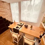 La Maison Mythique