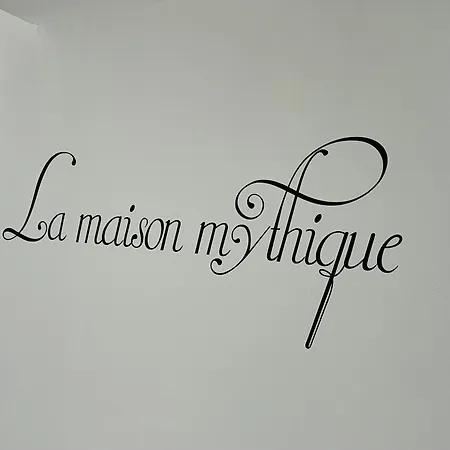 La Maison Mythique Holiday home