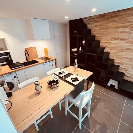 La Maison Mythique Holiday home *